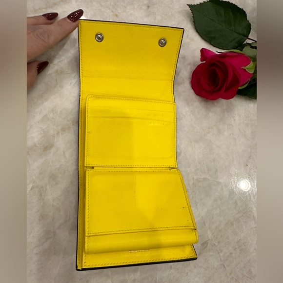 Pre loved Celine,Drummed Calfskin Small Multifunction Folded wallet,grey/yellow - Picture 6 of 11